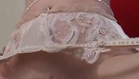 A Funny Dancer with Dirty Dreams, Yummy!