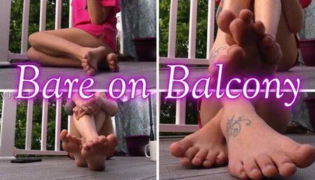 Bare on Balcony! *mp4*