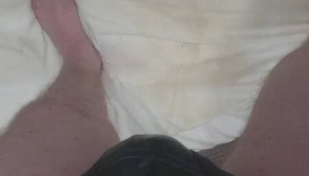 Peeing where a should not + Bonus of my cumming