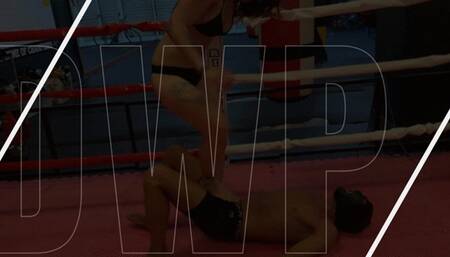 THE SERIAL BALLBUSTER - ITALIAN GIRL NEXT DOOR - Beatrice in 4K!