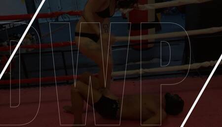 THE SERIAL BALLBUSTER - ITALIAN GIRL NEXT DOOR - Beatrice!