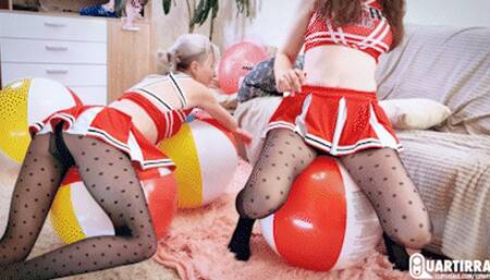 Q1082 Loud beachball sitpops only - 480p