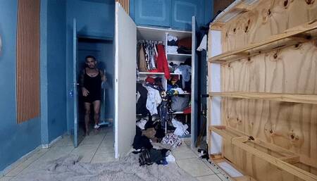 Organizing and farting all over the room part 1 by Jak Harrys cam by Aline full HD