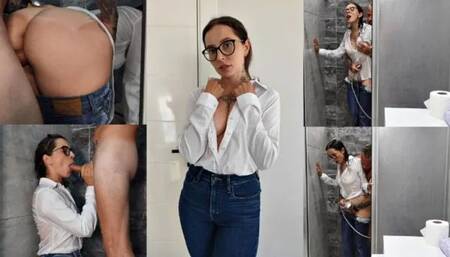 My Stepmom Seduced Me and I Fucked Her in Her Clothes in the Shower!