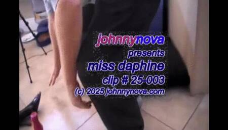 miss daphine clip # 25-003