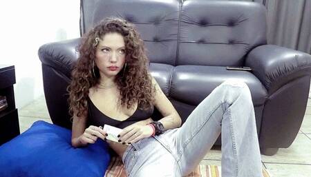 Elegant girl smoking 120's Video 0024 Model Fernanda (Resoluction 1920X1080 Mp4)