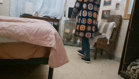 THE ALIEN GETS IN HER BODY