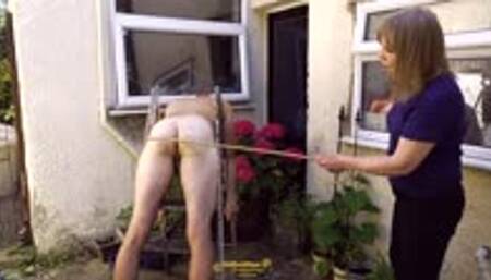 A Short Sharp Shock in The Garden - MP4