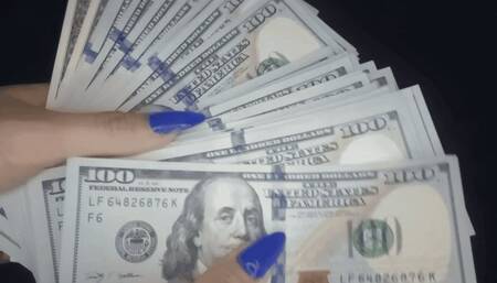 Findom: give your money!