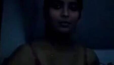Gouthami reddy manthena showing her nude milky boobs in bathroom video leaked viral