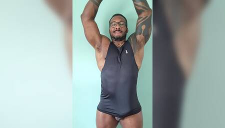 Amadeus Mode muscle man