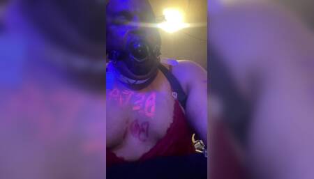 MrMynXxX self playing around