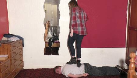 Sophie Trying To Break His Skull