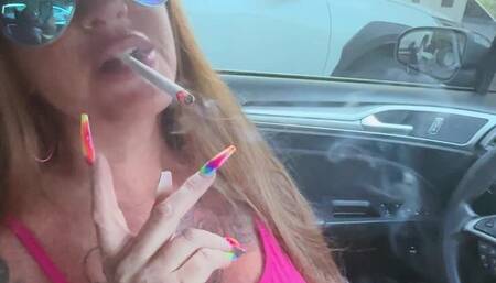 Driving Smoking5