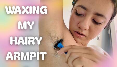 WAXING MY HAIRY ARMPIT
