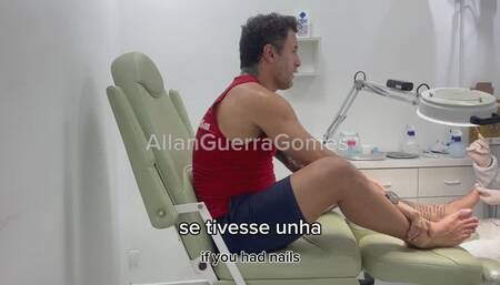 #69. A sadomasoquista Inara a Doutrinadora da risada das caretas feita pelo Allan Guerra Gomes quando ele estava sendo atendido pela Dr. Gostosa para cuidar de uma unha encravada