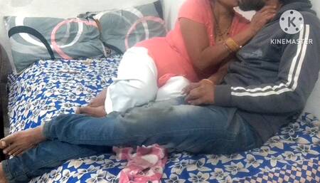 padosan bhabhi ko mote land se choda ghodi banakar