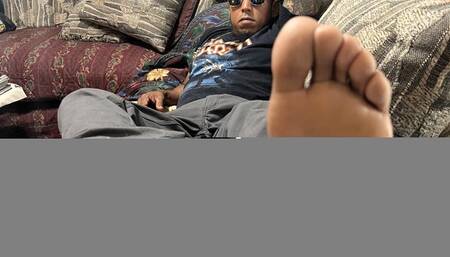 Malefootflava Newest Footmodel Tease - Straight Guy like his feet teased and worshipped by Randy