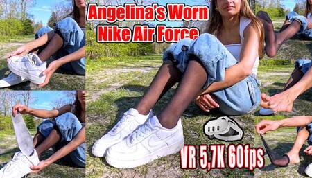 VR 3D 5,7K 180 60 fps | Angelina Nike Air WMNS Barefoot Nylon Feet Close-Up – Sweaty Soles, Dirty Insoles, Toe Prints
