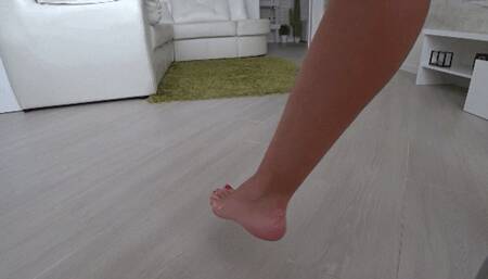 MONSTER UNDER THE TABLE (s)