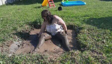 Muddy Affair in Satin and Stockings