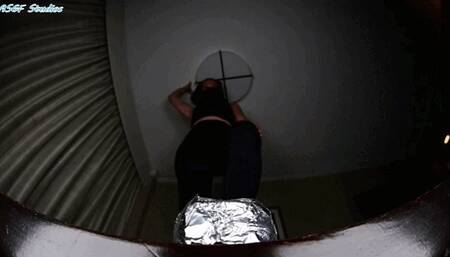 Ms Chen bare feet GIANTESS CRUSH! Pt 2 - MOV