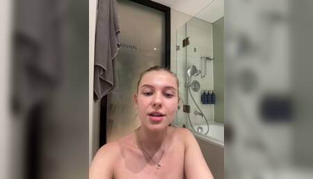 Close Up Big Lips Pussy And Perfect Ass Of A Teenager Extended Star Jucielussie