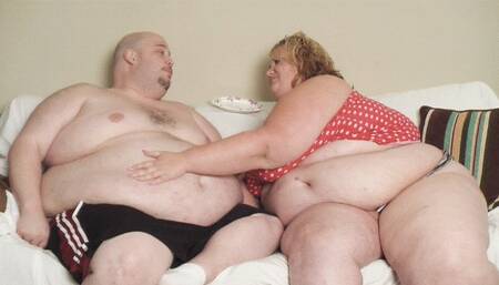 Andy is Fed Sweet Treats by SSBBW Deja Vu to Keep Him Nice and Fat *WMV*