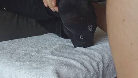 Size 12 Feet worship