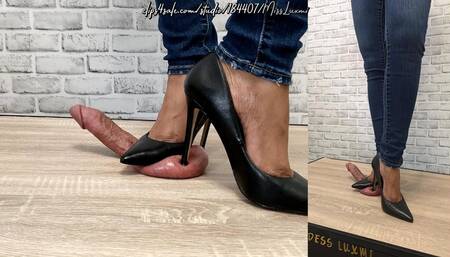 CRUEL TRAMPLING IN SHARP HIGH HEELS + HUGE CUMSHOT - MULTIVIEW