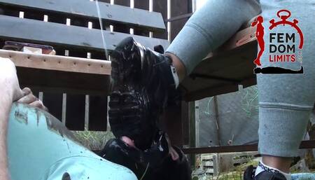 Cleaning very dirty sneakers in slave mouth