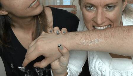 Il pranzo di Jessica e Eleonore - The lunch of Eleonore and Jessica (WMV - MOBILE VERSION)