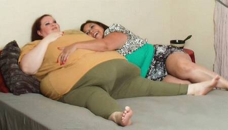 Rikki Waters Fattens Her Girlfriend Tiffany Cushinberry Until She's Unable To Get Out Of Bed *WMV*