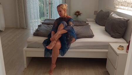 Selena Enjoys One of Her Daily Sex Games