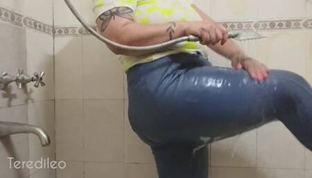 WET SHOWER JEANS