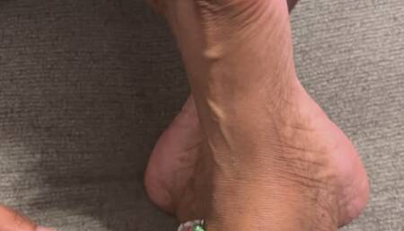 Smothered his face with Wiggling toes Worship