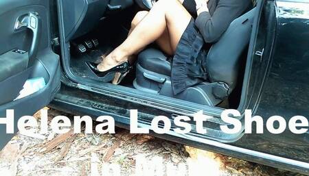 losing shoe! black Pantyhose feet in mud HD mp4 1920x1080