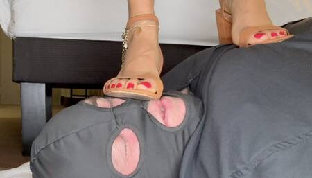 SolesofCaramel - Lick My Dirty Heels Properly Or I'll Stand On Your Face (HD 720p mp4)