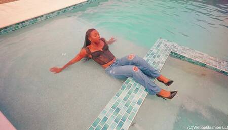 Naomi Gets Wet in Jeans and Lace