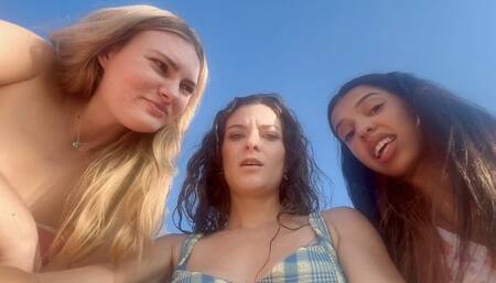 Beach Day Giantess with Nathalia, Aria and Tyler