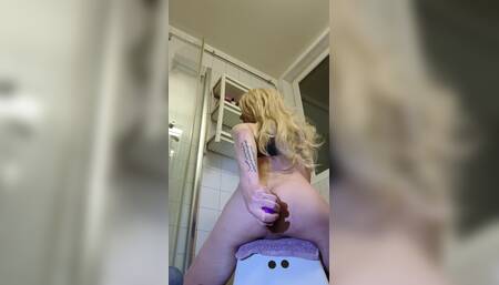 Doggy and toy play .. my ass is yours to enjoy ..