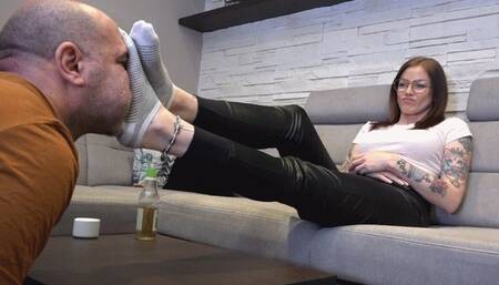 ELECTRA - Starving - INTENSE Short Socks Worship And Domination