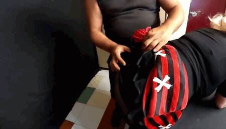 SEXO ADULTO LA MADRE DE MI AMIGO HACE TODO LO QUE YO LA PIDO