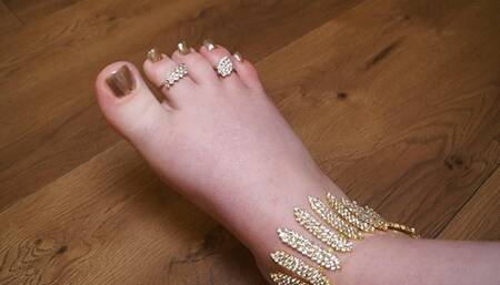 BBW feet worship #69