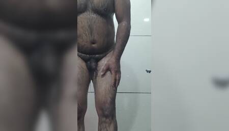 Hot Daady Nude Bathing Show
