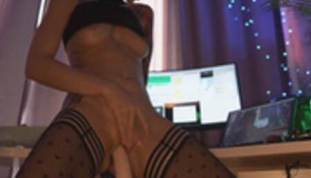 HD FUCKMACHINE slender front-wheel-drive rider from wild CHATURBATE was fuck online without lubricat