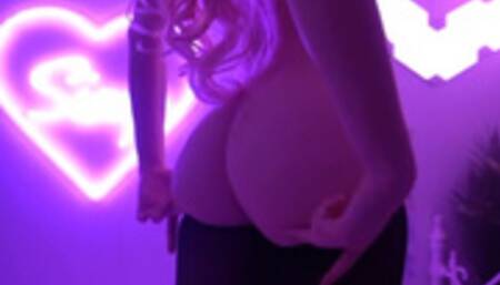 EAT MY ASS - BELLE DELPHINE