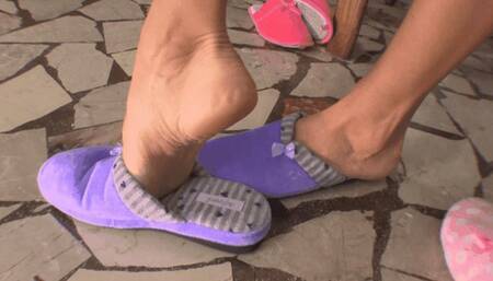 le ciabatte nuove  The new slippers (MOBILE VERSION WMV)